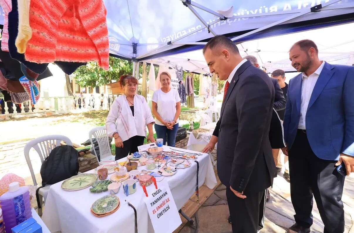 Vali Dr. İdris Akbıyık’tan "Mor Pazar"a Ziyaret 6